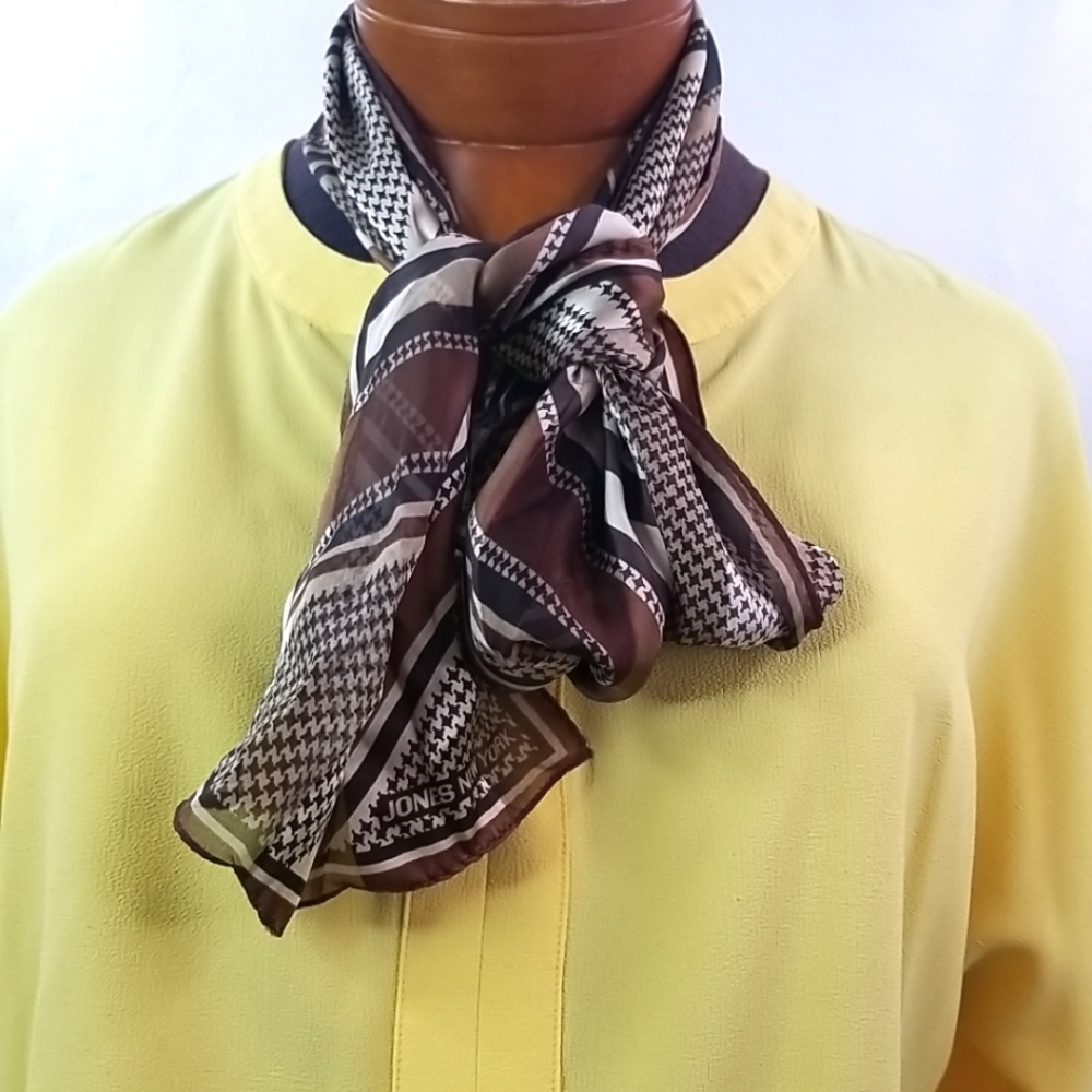 Unisex Jones New York Oblong Brown Chocolate White Multiple Use Scarf‎